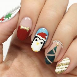 Penguin Nails winter wonderland