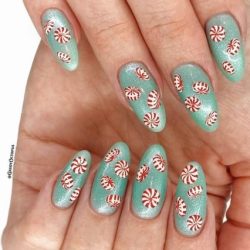 Peppermint Nails