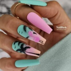 Flamingo sunset nails